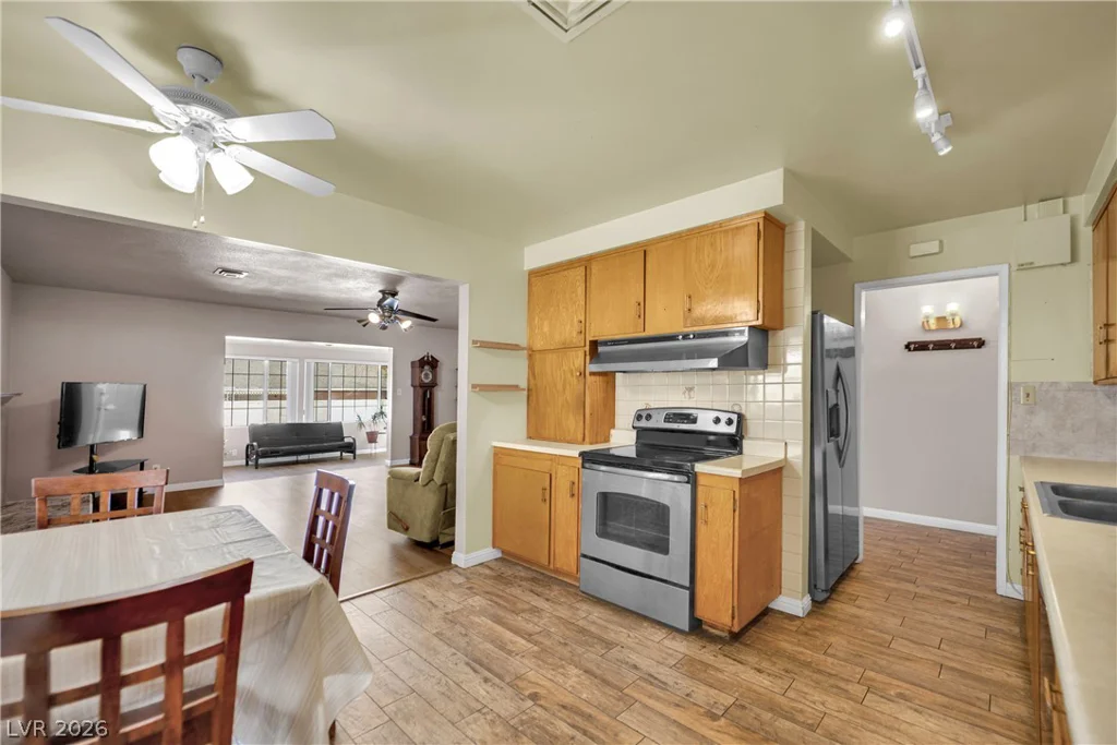5412 Del Monte, Las Vegas, NV 89146