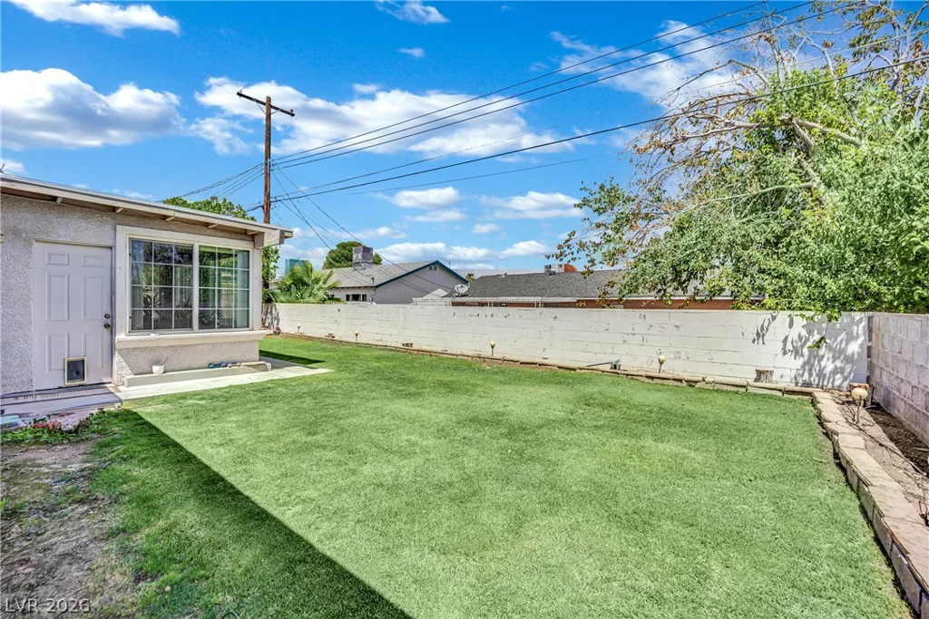5412 Del Monte, Las Vegas, NV 89146