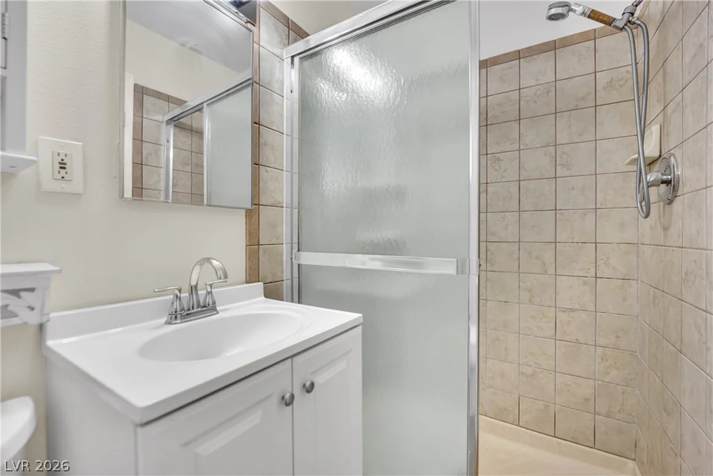 5412 Del Monte, Las Vegas, NV 89146