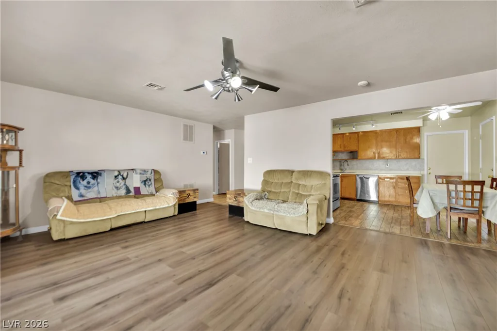 5412 Del Monte, Las Vegas, NV 89146