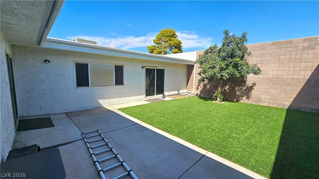 3604 Braewood, Las Vegas, NV 89121