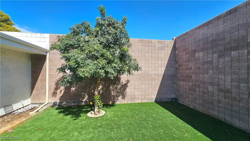 3604 Braewood, Las Vegas, NV 89121