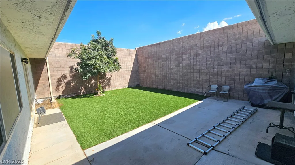 3604 Braewood, Las Vegas, NV 89121