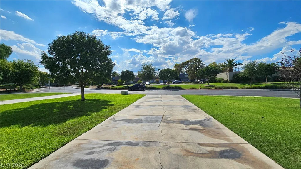 3604 Braewood, Las Vegas, NV 89121