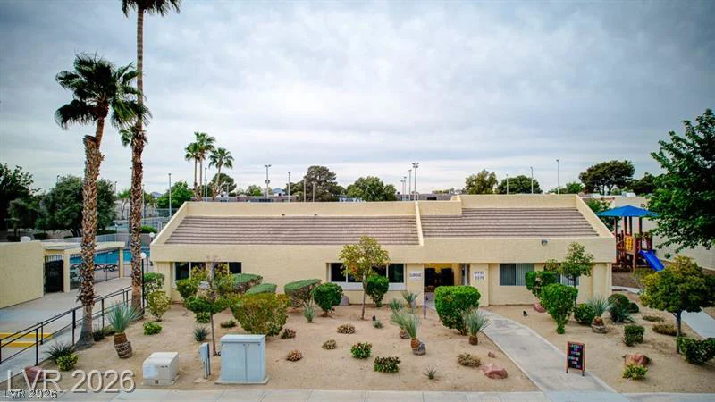 3604 Braewood, Las Vegas, NV 89121