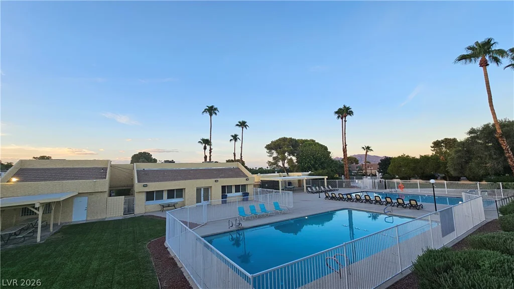 3604 Braewood, Las Vegas, NV 89121