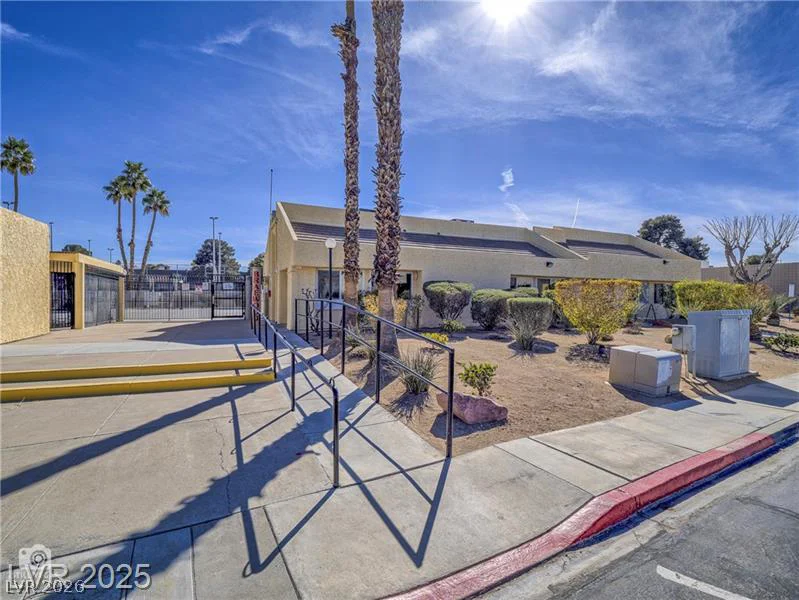 3604 Braewood, Las Vegas, NV 89121