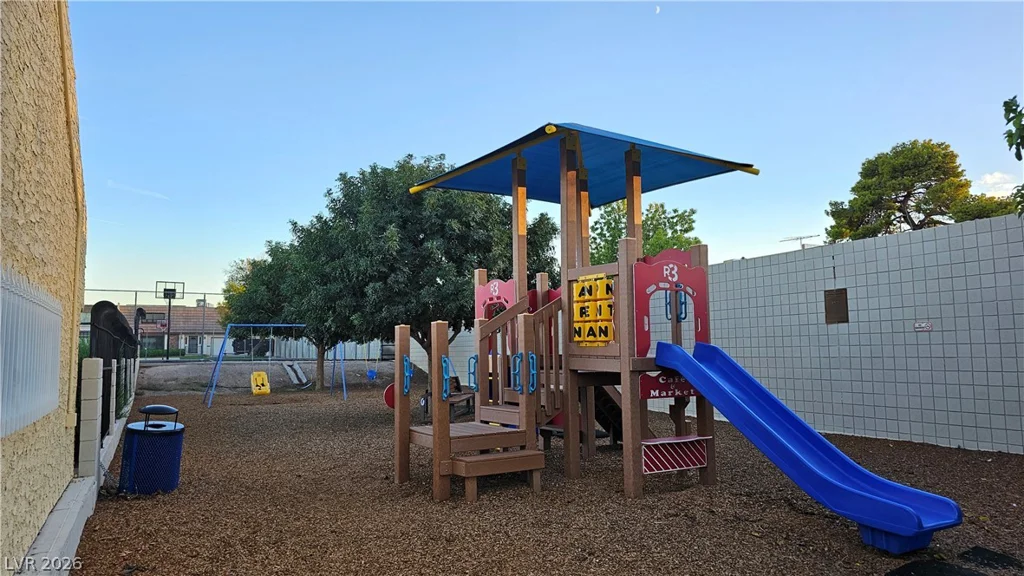 3604 Braewood, Las Vegas, NV 89121