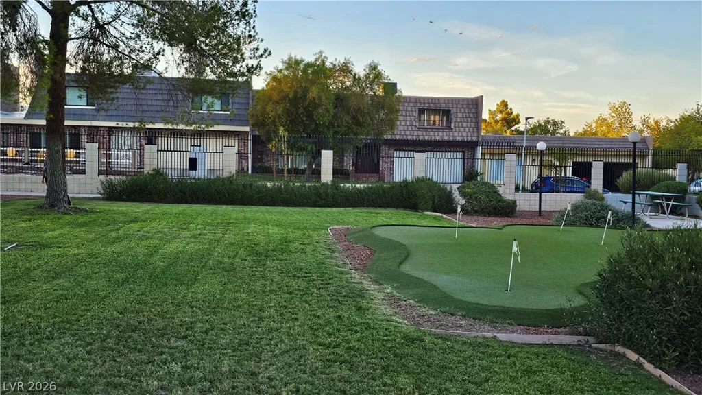 3604 Braewood, Las Vegas, NV 89121