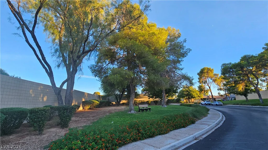 3604 Braewood, Las Vegas, NV 89121