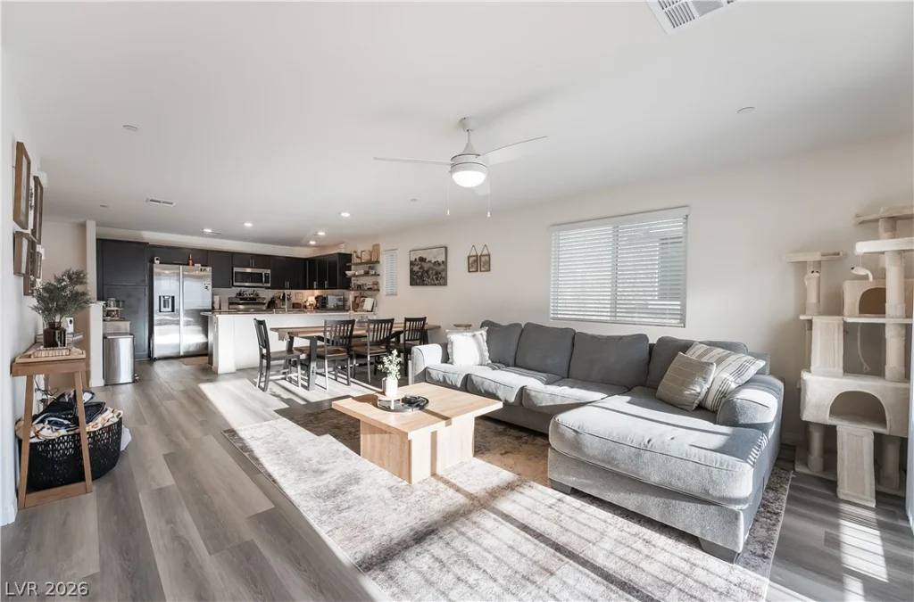 6818 Truffle Gray, Las Vegas, NV 89148