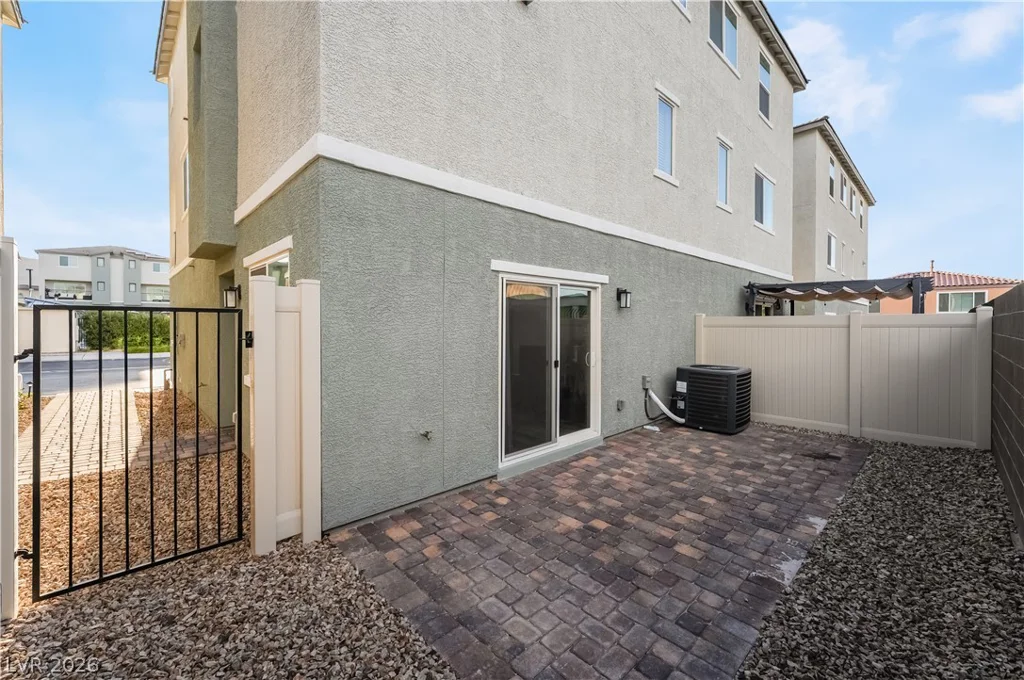 6818 Truffle Gray, Las Vegas, NV 89148