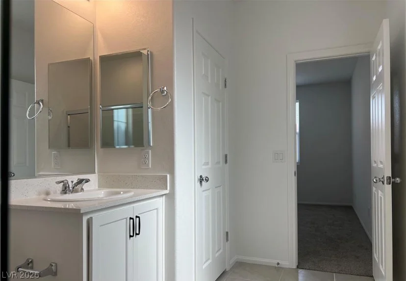 1926 Majalis, Las Vegas, NV 89106