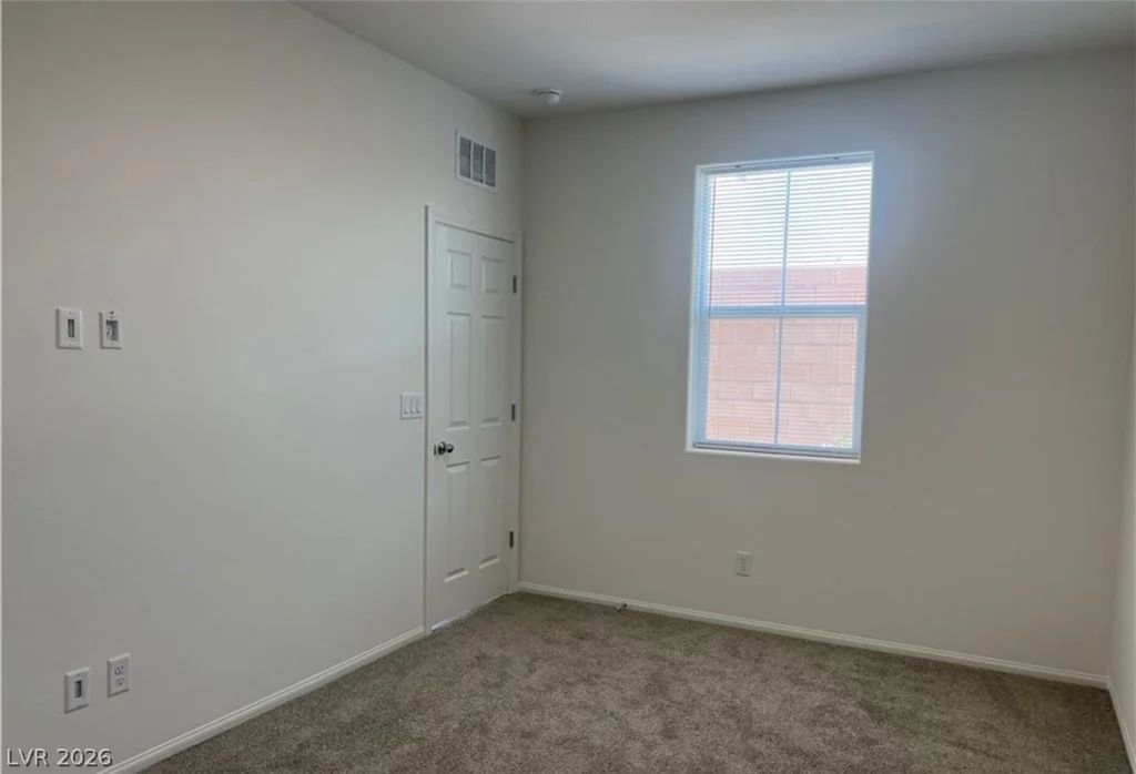 1926 Majalis, Las Vegas, NV 89106
