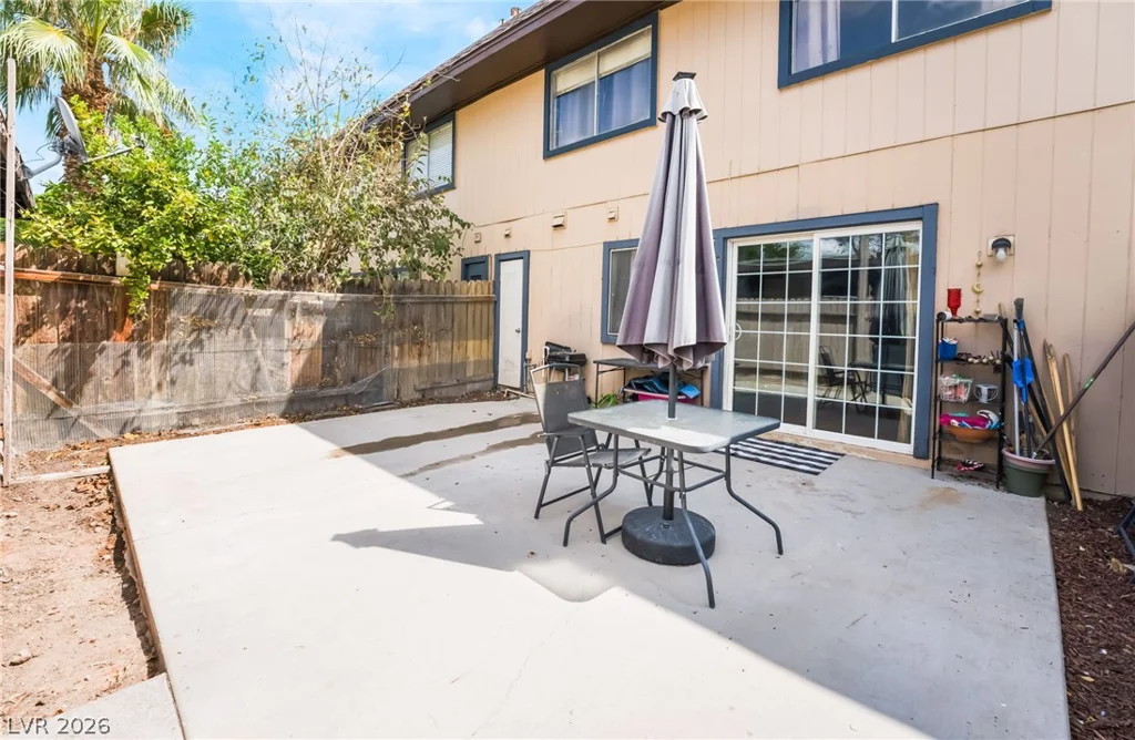 6135 Meadowgrass, Las Vegas, NV 89103