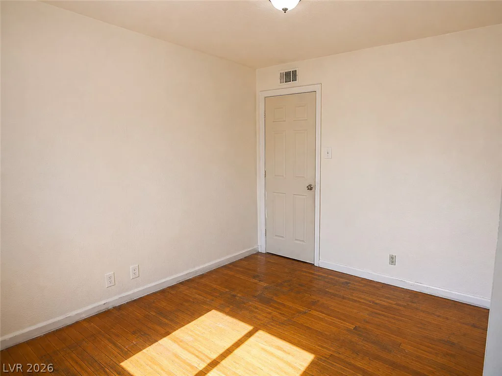 905 Zola, Las Vegas, NV 89145