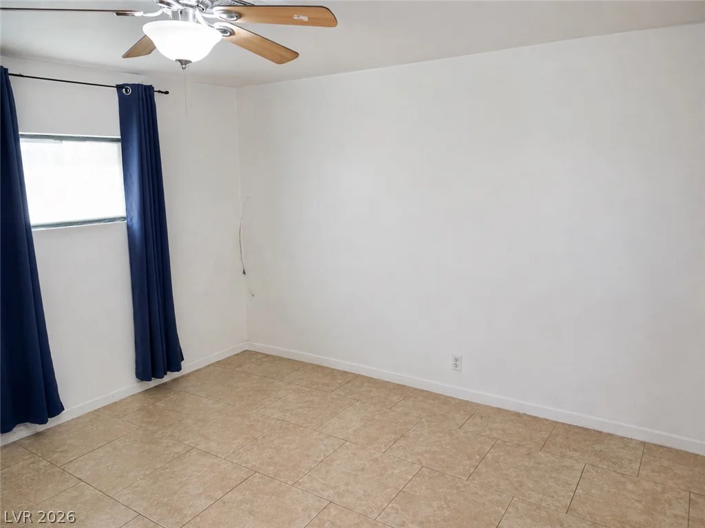 905 Zola, Las Vegas, NV 89145