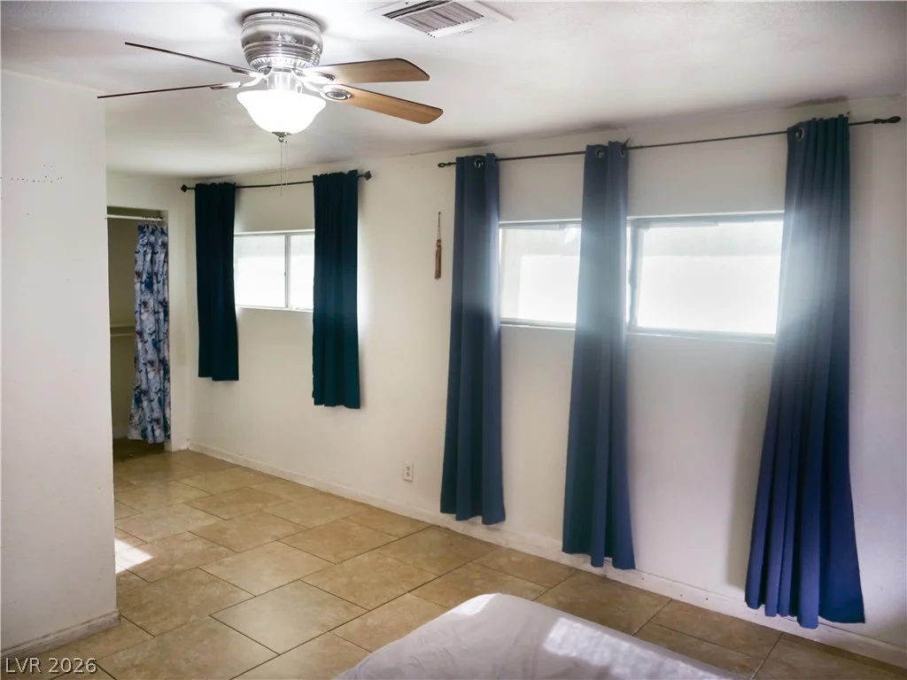 905 Zola, Las Vegas, NV 89145