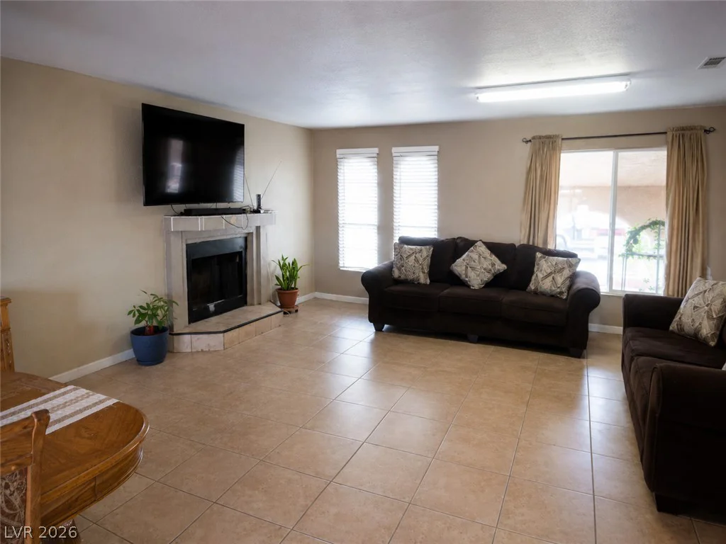 905 Zola, Las Vegas, NV 89145