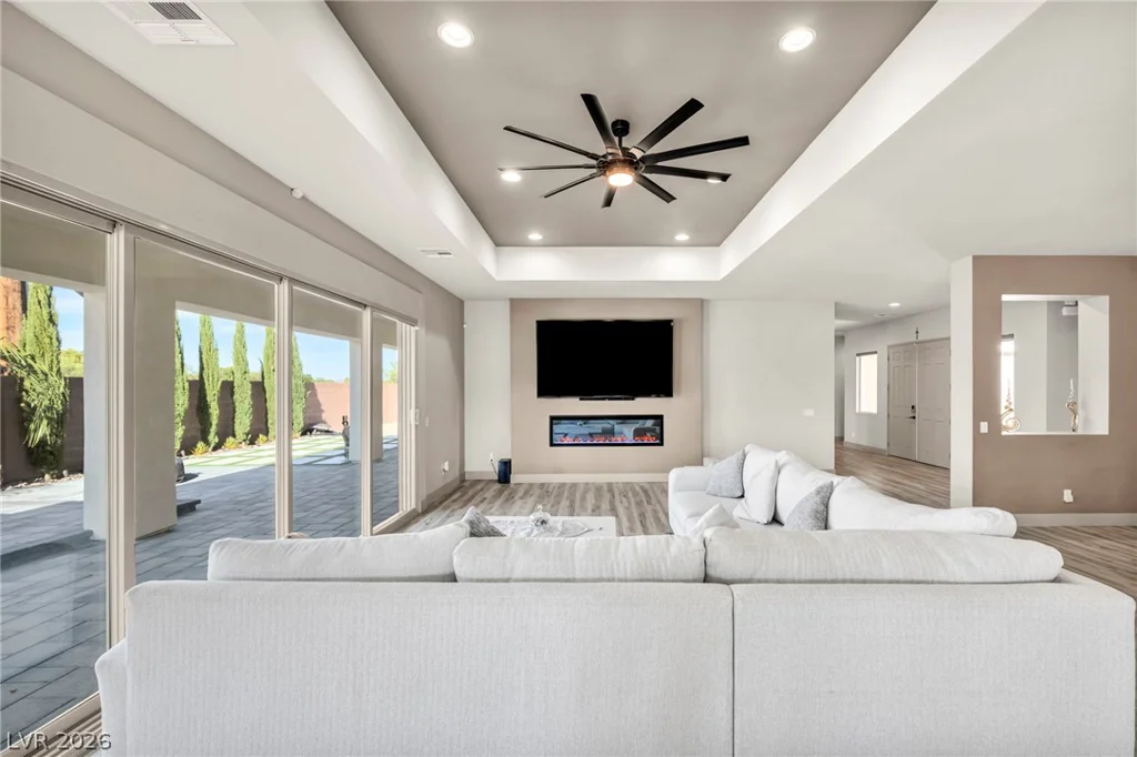 4395 Conough, Las Vegas, NV 89129