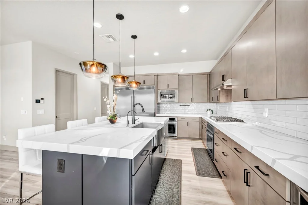 4395 Conough, Las Vegas, NV 89129
