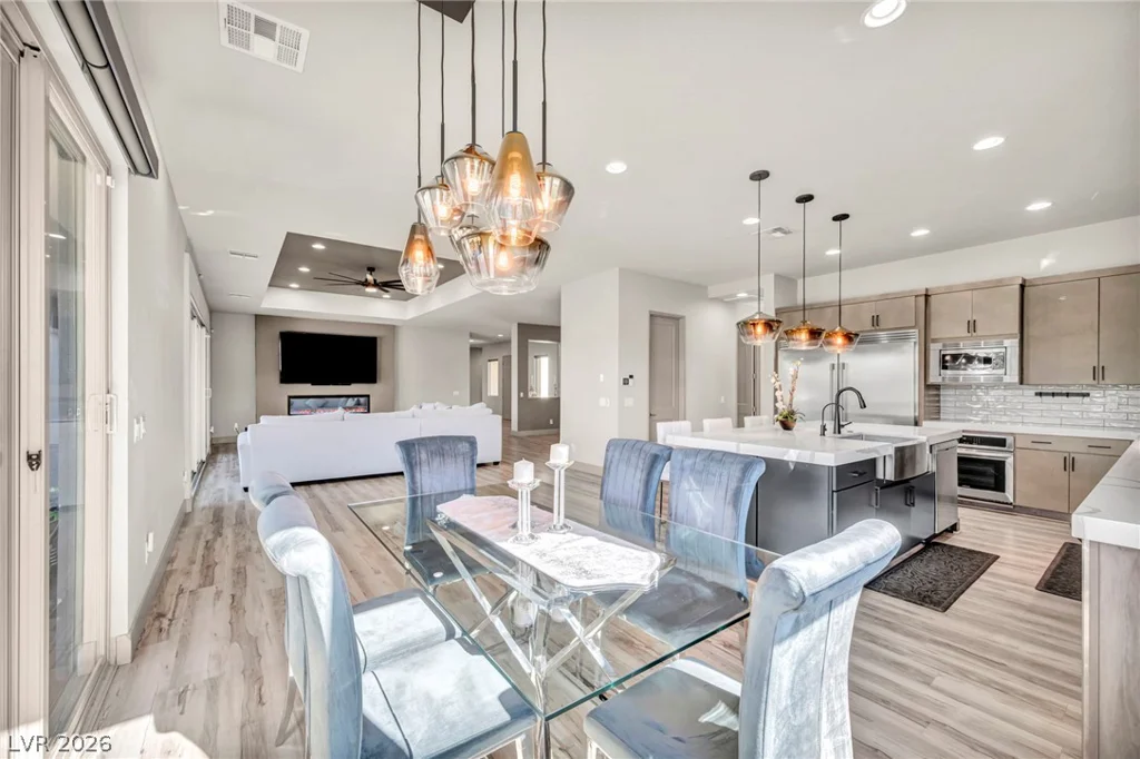 4395 Conough, Las Vegas, NV 89129
