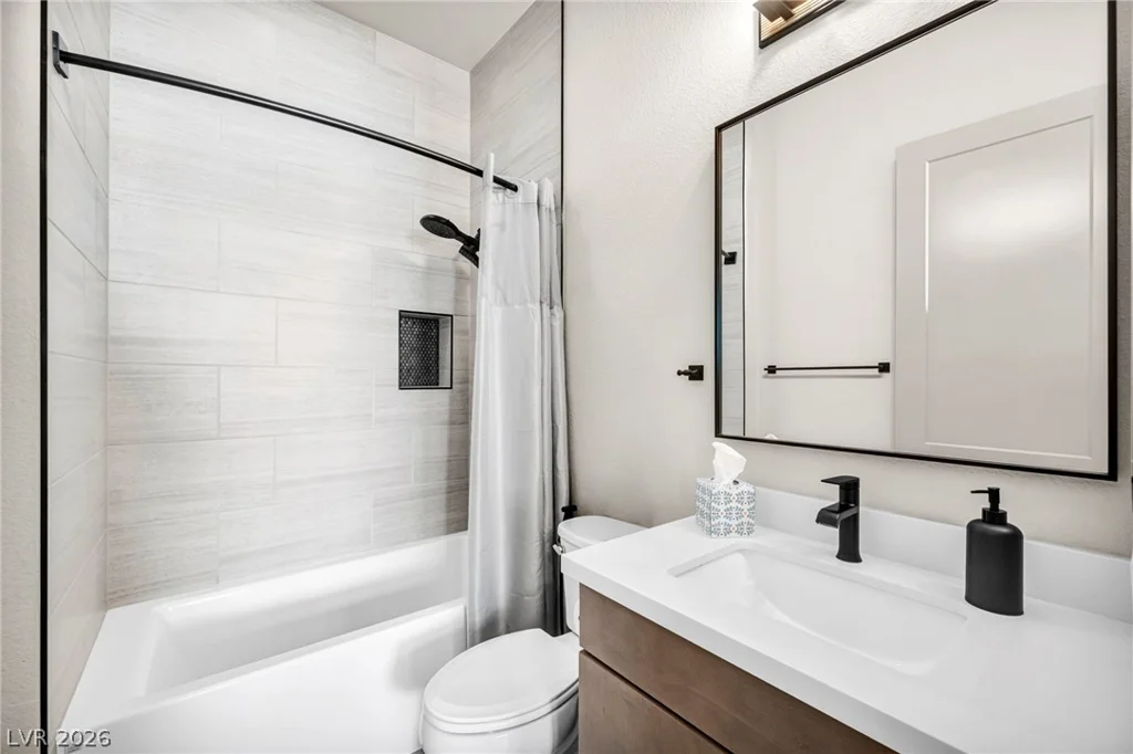 4395 Conough, Las Vegas, NV 89129