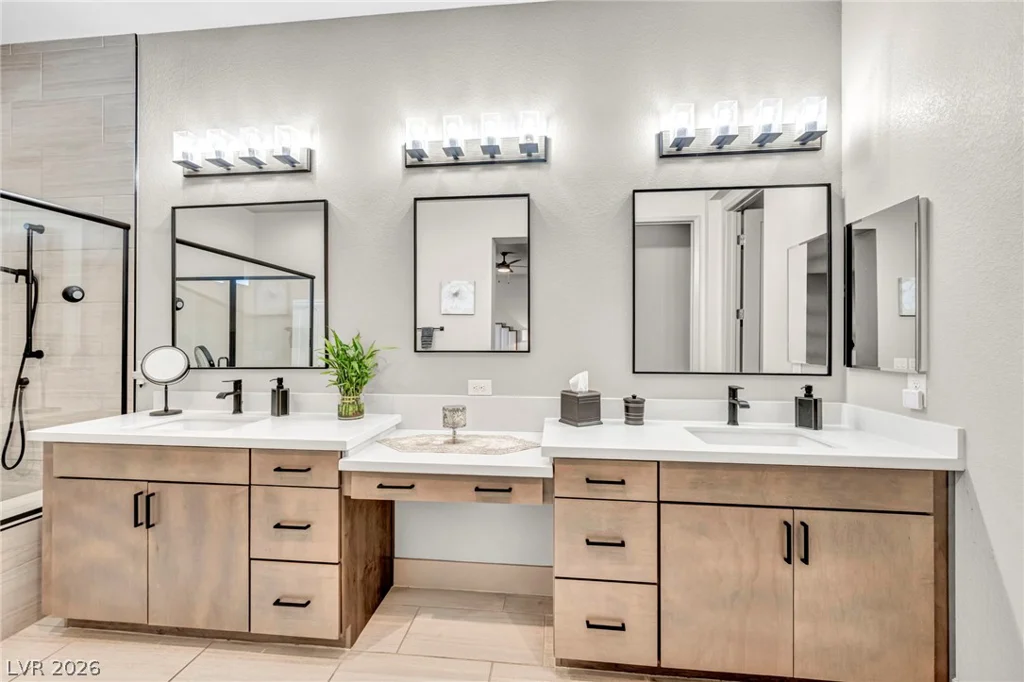 4395 Conough, Las Vegas, NV 89129
