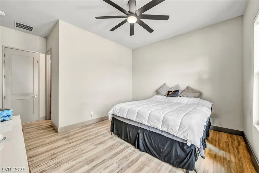 4395 Conough, Las Vegas, NV 89129