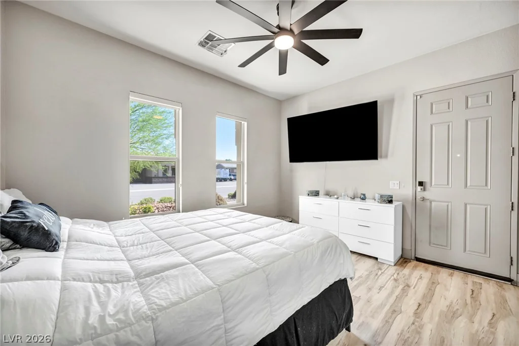 4395 Conough, Las Vegas, NV 89129