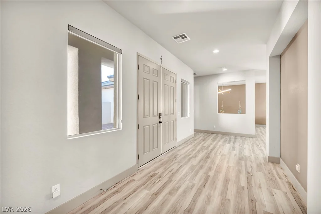 4395 Conough, Las Vegas, NV 89129
