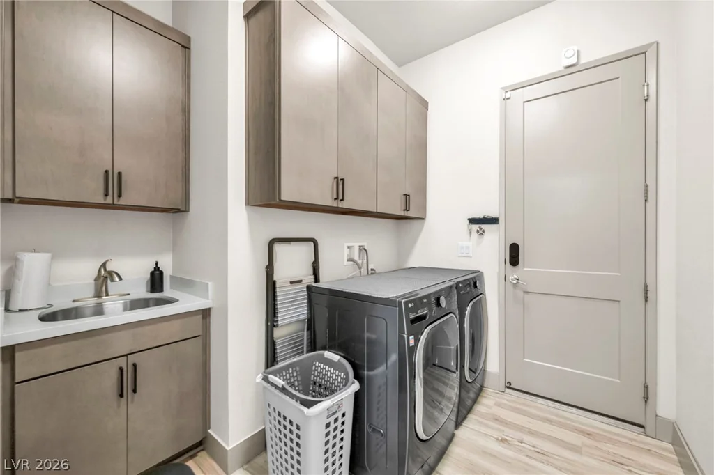 4395 Conough, Las Vegas, NV 89129