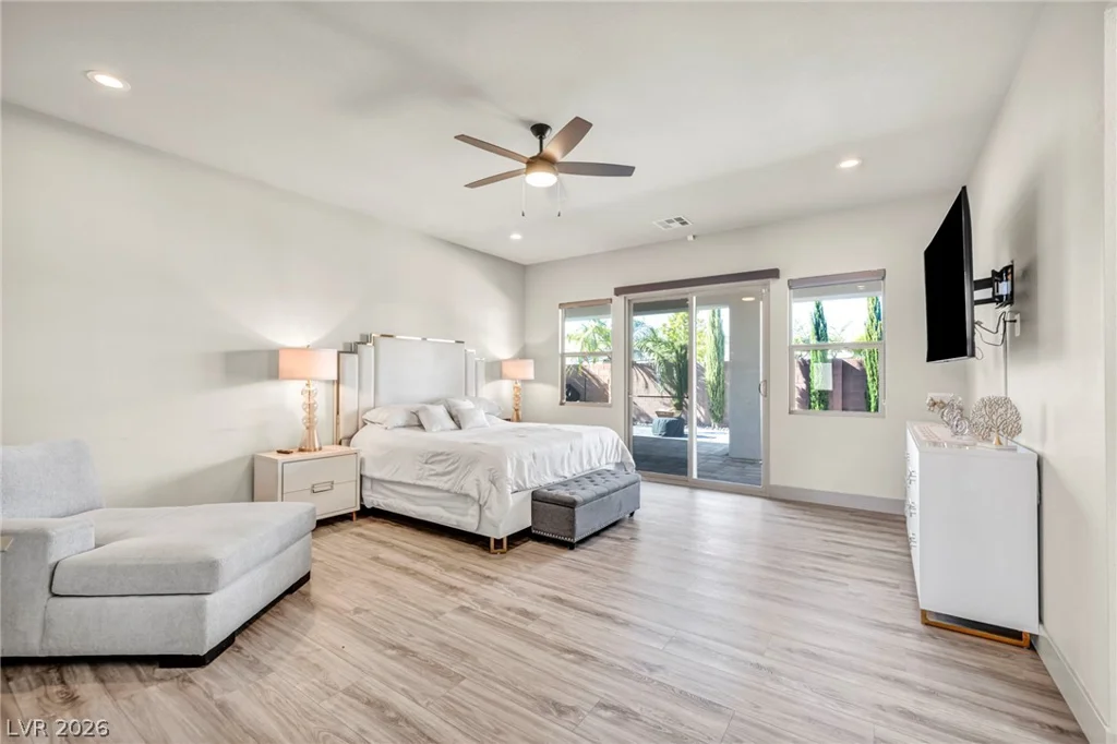 4395 Conough, Las Vegas, NV 89129