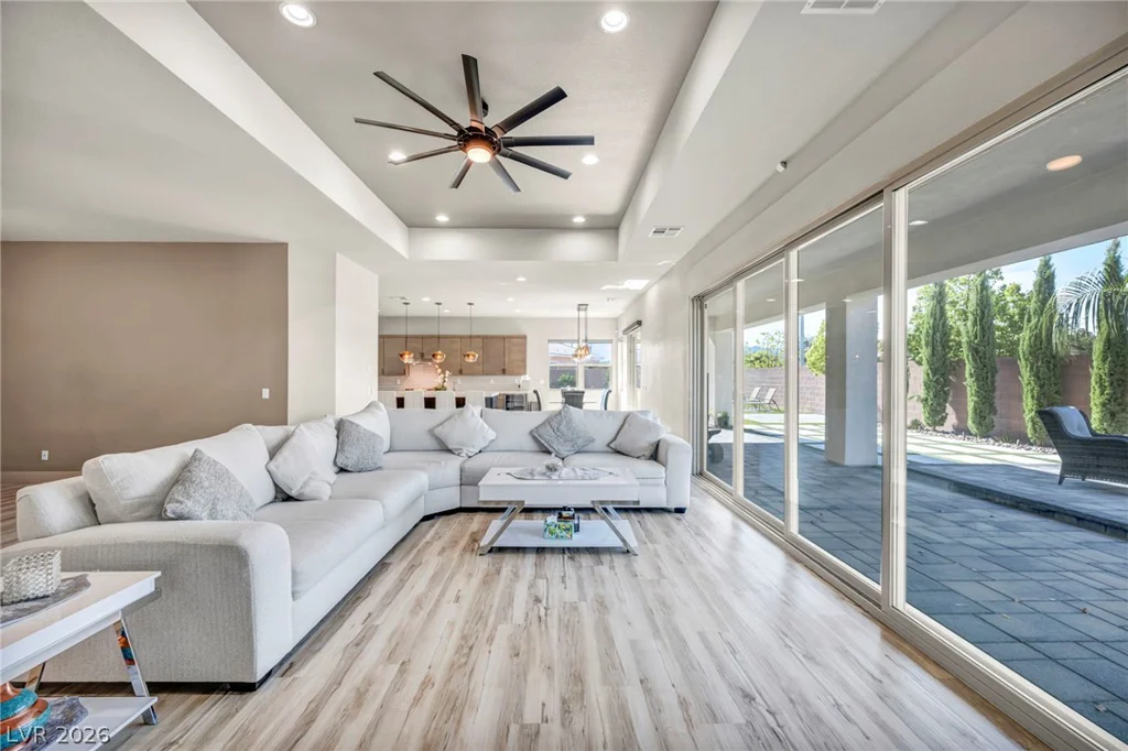 4395 Conough, Las Vegas, NV 89129