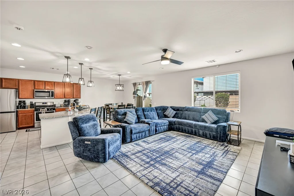 5612 Hill Cliff, North Las Vegas, NV 89031