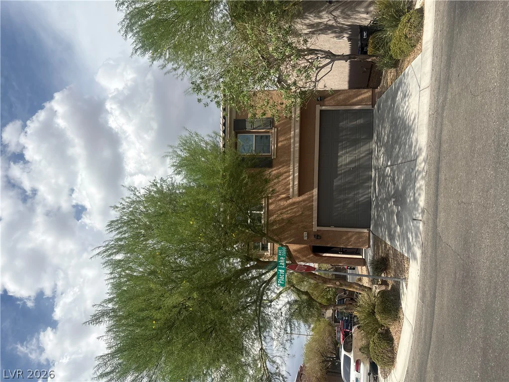 7020 Placid Lake, Las Vegas, NV 89179
