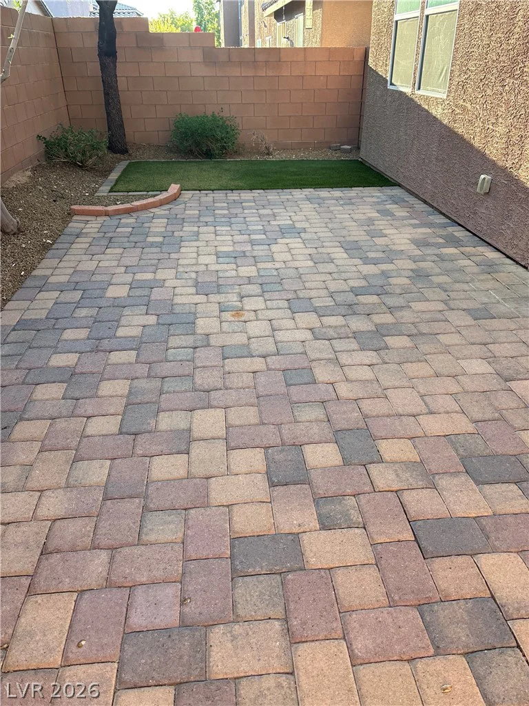 7020 Placid Lake, Las Vegas, NV 89179