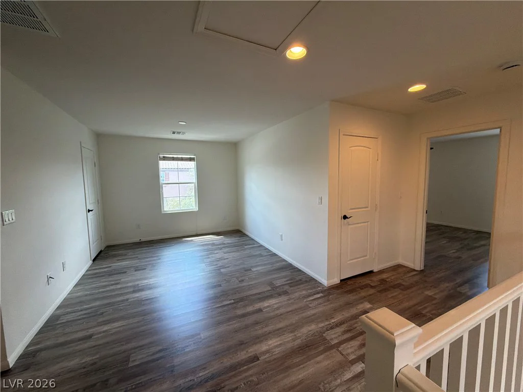 7020 Placid Lake, Las Vegas, NV 89179