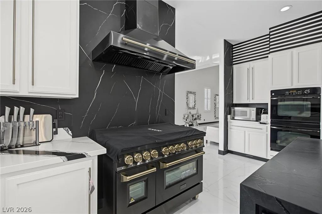 5560 Kings Row, Las Vegas, NV 89148