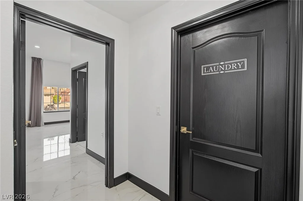 5560 Kings Row, Las Vegas, NV 89148