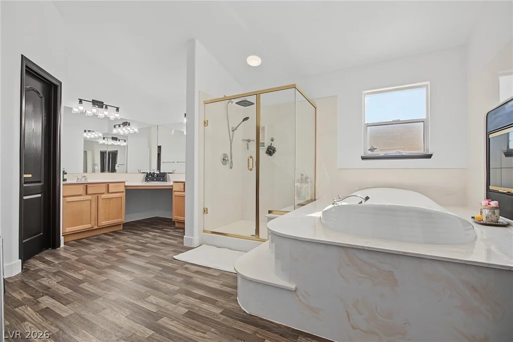 5560 Kings Row, Las Vegas, NV 89148