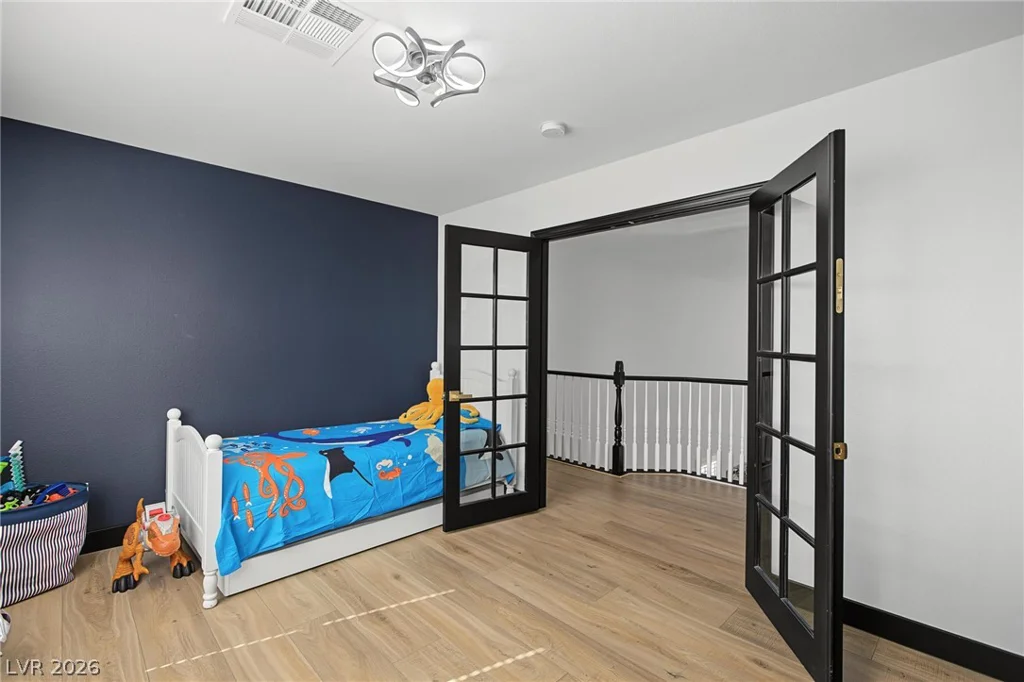 5560 Kings Row, Las Vegas, NV 89148