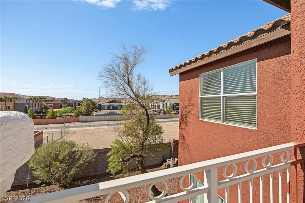 5560 Kings Row, Las Vegas, NV 89148