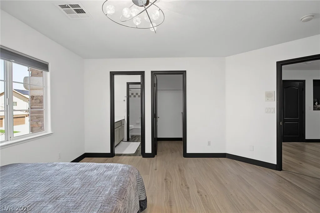 5560 Kings Row, Las Vegas, NV 89148