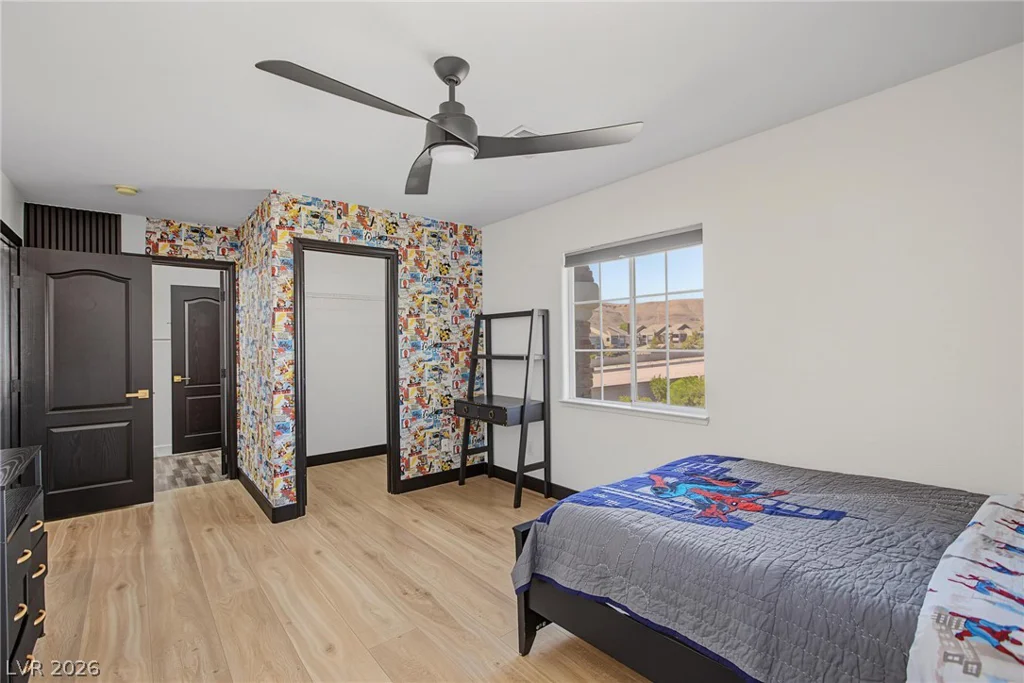 5560 Kings Row, Las Vegas, NV 89148
