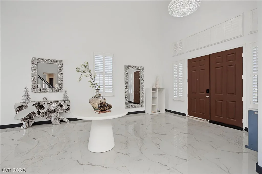 5560 Kings Row, Las Vegas, NV 89148