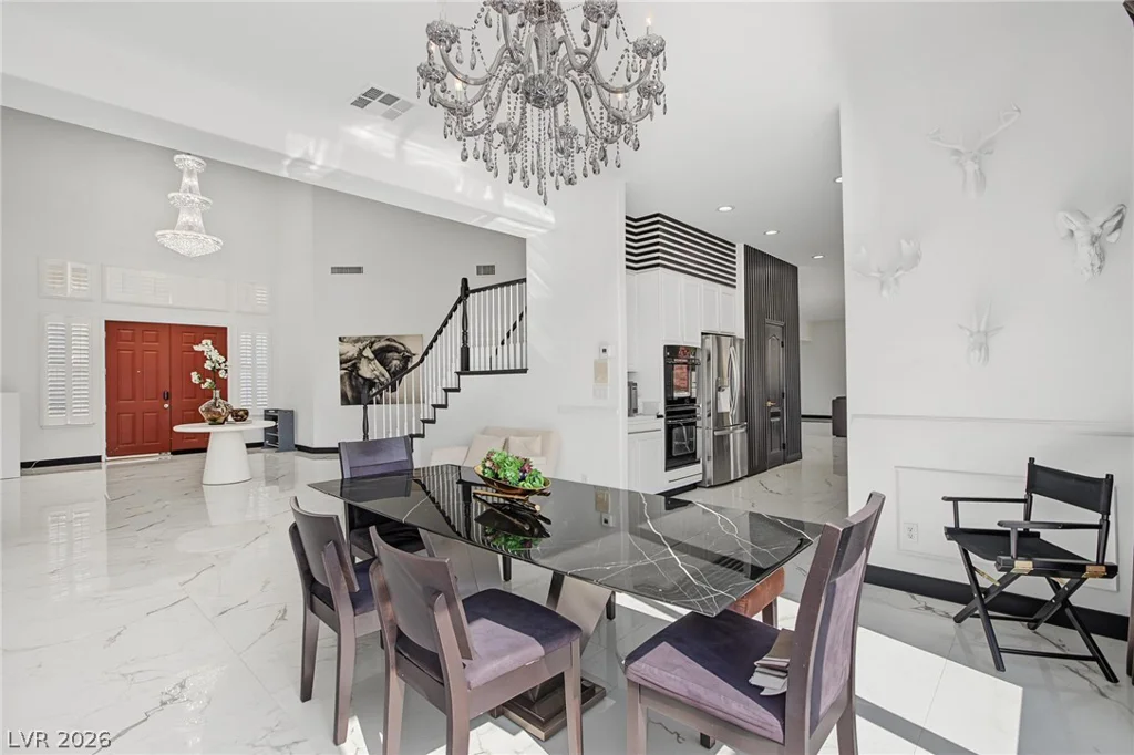 5560 Kings Row, Las Vegas, NV 89148