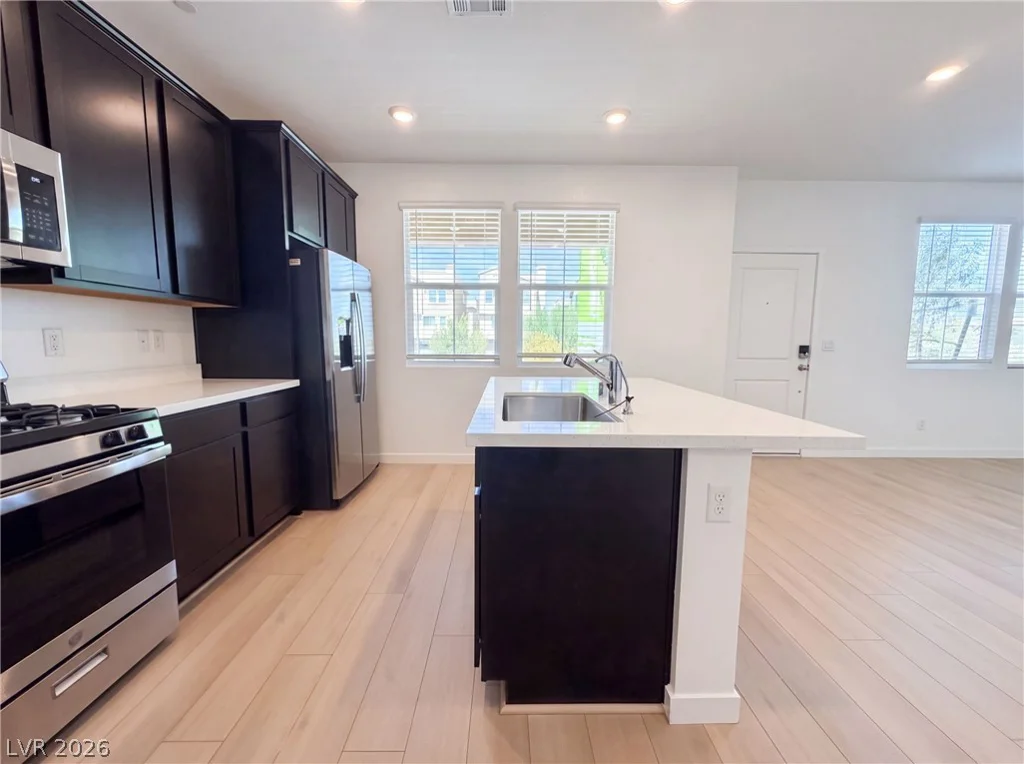 313 Crescent Glow, Henderson, NV 89015