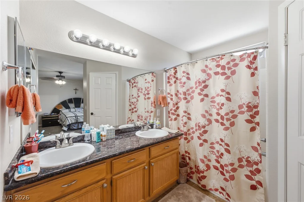 1229 Jarbridge, Las Vegas, NV 89110