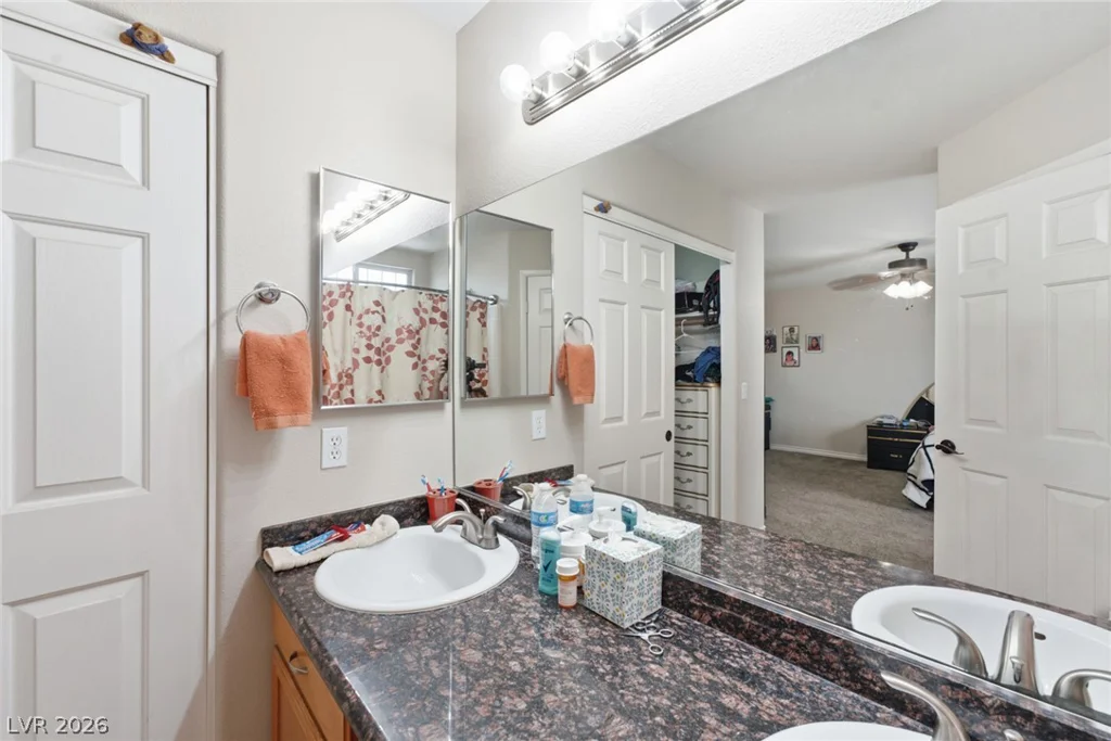 1229 Jarbridge, Las Vegas, NV 89110